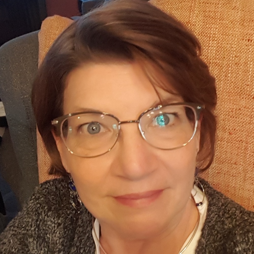 Meet your Posher, Carol